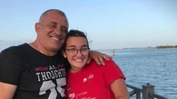Anna Chiti trascinata giù dalla cima impigliata nell’elica del catamarano: le immagini dei video