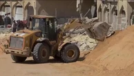 Bulldozer in azione a Khan Yunis: continua la ricerca dei corpi degli ostaggi israeliani