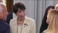 G7, Meloni confessa: "Ho smesso di fumare un mese fa". Alla premier Takaichi: "Le ultime insieme"