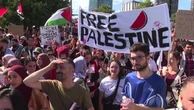 Germania, manifestazione pro Palestina a Francoforte: in strada più di 10mila persone