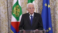 Mattarella: "Suicidi in carcere emergenza sociale, agire subito"