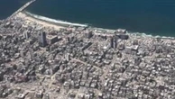 In volo sulla fame: la vista dall'aereo giordano che lancia aiuti alla popolazione di Gaza