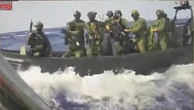 Flotilla, militari israeliani bloccano la Elengi: gli spari contro gli attivisti e poi l'abbordaggio