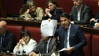 Sondaggi politici, rimbalzo di quasi un punto per il M5S. È sempre testa a testa tra FI e Lega