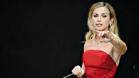 La Fenice, nuova polemica su Beatrice Venezi: “Posti tramandati di padre in figlio”