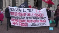 Omicidio Mansouri, presidio sotto palazzo Marino: "Non solo le mele...Modello Milano marcio"