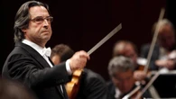 Riccardo Muti torna alla Fenice mentre continua il dibattito sulla nomina di Beatrice Venezi