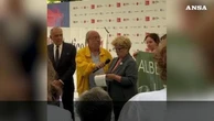 Alberto Trentini, appello della madre dal Lido: "Ogni giorno in più è sofferenza. Il governo agisca"