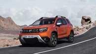 Nuova Duster, ecco come cambia il Suv dei record