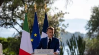 Guerra Ucraina - Russia, le news di oggi. Attacco su Kiev. Macron: “Fermata petroliera russa al largo della Sicilia”