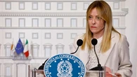 Minacce a Meloni sui social con la foto della Renault 4 di Moro: due condanne a tre mesi a Milano