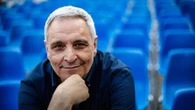 Mora, la detective che batte la tecnologia nel nuovo romanzo di Maurizio de Giovanni