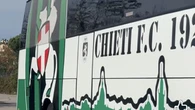 Sassi contro l’autobus del Chieti, vetro in frantumi e tanta paura: indaga la Digos