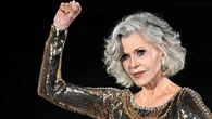 Jane Fonda non molla mai: con oltre 500 artisti rilancia il comitato per la libertà d’espressione