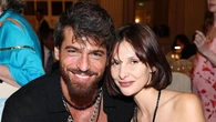 Chi è Sara Bluma, la fidanzata di Can Yaman: l’uscita ufficiale mentre lui presenta Sandokan