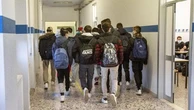 “Nero di m...”, studente vittima di minacce e insulti razzisti al liceo: indagati quattro compagni