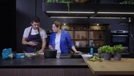 Orecchiette baresi, con fave, datterini rossi, stracchino e menta: la ricetta spiegata passo passo