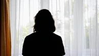 Autolesionismo e suicidio, prevenire è possibile ma bisogna parlarne: gli interventi più efficaci