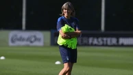 La ct delle azzurre: “Sulle donne nel calcio molti pregiudizi, ma i giovani sono con noi”