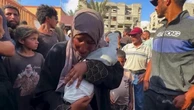 Gaza, bambini morti di fame e adulti al collasso: la tragedia oltre le bombe