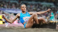 Larissa Iapichino fuori dalla finale: “Sono sotto shock”. La reazione rabbiosa del papà