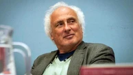 Addio a Stefano Benni, da Bar Sport alle battute per Grillo: la videoscheda del "Lupo" della satira