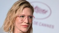 Cate Blanchett a Cannes, paladina del cinema dei rifugiati: “Senza passaporto difficile fare film”