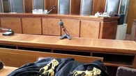 Ancona, aggredì la moglie con coltello e acido, lasciandola quasi cieca: condannato a nove anni