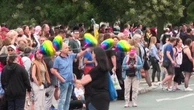 "Mai più in silenzio": il Pride di Berlino celebra l'amore contro l'odio