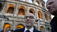 “Vattani finanzia CasaPound”: il Pd chiede spiegazioni al governo