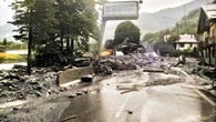 L’Italia nella morsa del clima estremo: bollino rosso in 18 città ma anche frane e temporali