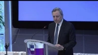 Draghi "Europa lenta, il rispetto delle leggi è una scusa. Cina e Usa non hanno questi vincoli"