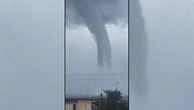 Cuba, tromba marina a L'Avana: le immagini dell'enorme fenomeno atmosferico