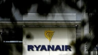 Ryanair darà 5 cm in più per il bagaglio sotto il sedile