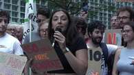 Milano, manifestazione di protesta contro l'intitolazione dell'aeroporto di Malpensa a SIlvio Berlusconi