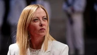 Sondaggi politici: Meloni politico con più fiducia ma cala il giudizio positivo sul Governo