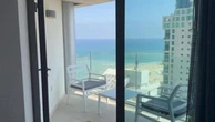 Tel Aviv, l'alba dei droni: città in allerta, finestre spalancate contro l'onda d'urto