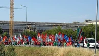 Metalmeccanici, diecimila in corteo a Bologna. Invasa la tangenziale. La questura: “Denunceremo”