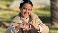 Gaza, uccisa da un raid Idf la bimba influencer che sfidava le bombe con il sorriso