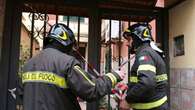 Genova, incendio in un alloggio a Sestri Ponente, morto un 29enne e 4 feriti