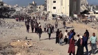 Gaza, i palestinesi ritornano a Khan Yunis. Non ci sono più case, solo macerie