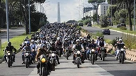 Distinguished Gentleman’s Ride, tutti in sella in abito elegante per beneficenza