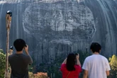 Hiker finds burned body near top of popular Georgia tourist attraction