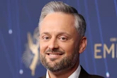 Nate Bargatze riffs on popular SNL sketch for Emmys opening monologue