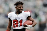 Antonio Brown wanted by Miami police on attempted murder charges