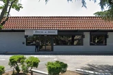 LA man sues three off-duty cops who brutally beat him at a bar: suit