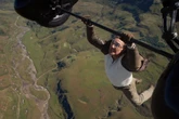 Tom Cruise biplane stunt ‘separated the joints’ in his fingers