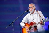 Yusuf/Cat Stevens postpones North American tour over visa issues