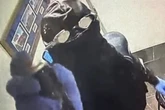 911 audio: Man in goggles stole $20K from Disney Springs restaurant