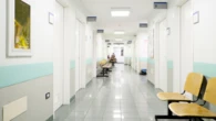 In Lombardia aumentano comportamenti autolesivi e suicidari tra i minorenni: il sistema sanitario non risponde – La ricerca